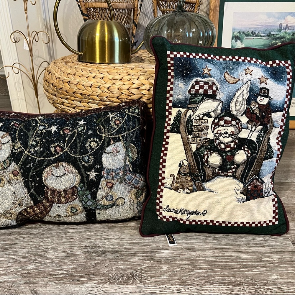 Holiday Pillows - Festive Snowmen